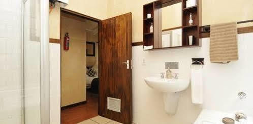Aloe Guest House Hermanus Εξωτερικό φωτογραφία